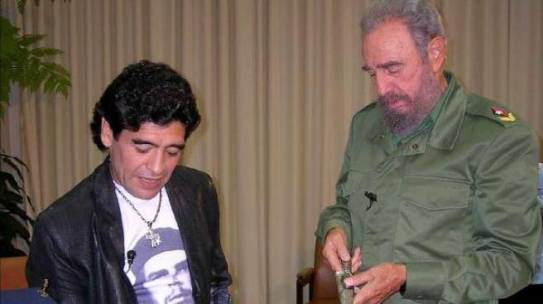 Maradona, a baloldali futballikon